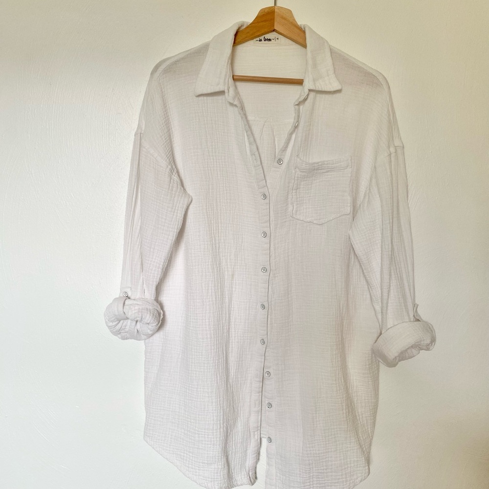 In Loom White Tunic Button Down